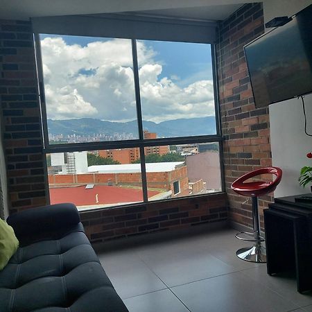 San Peter Suites Μεντεγίν Εξωτερικό φωτογραφία