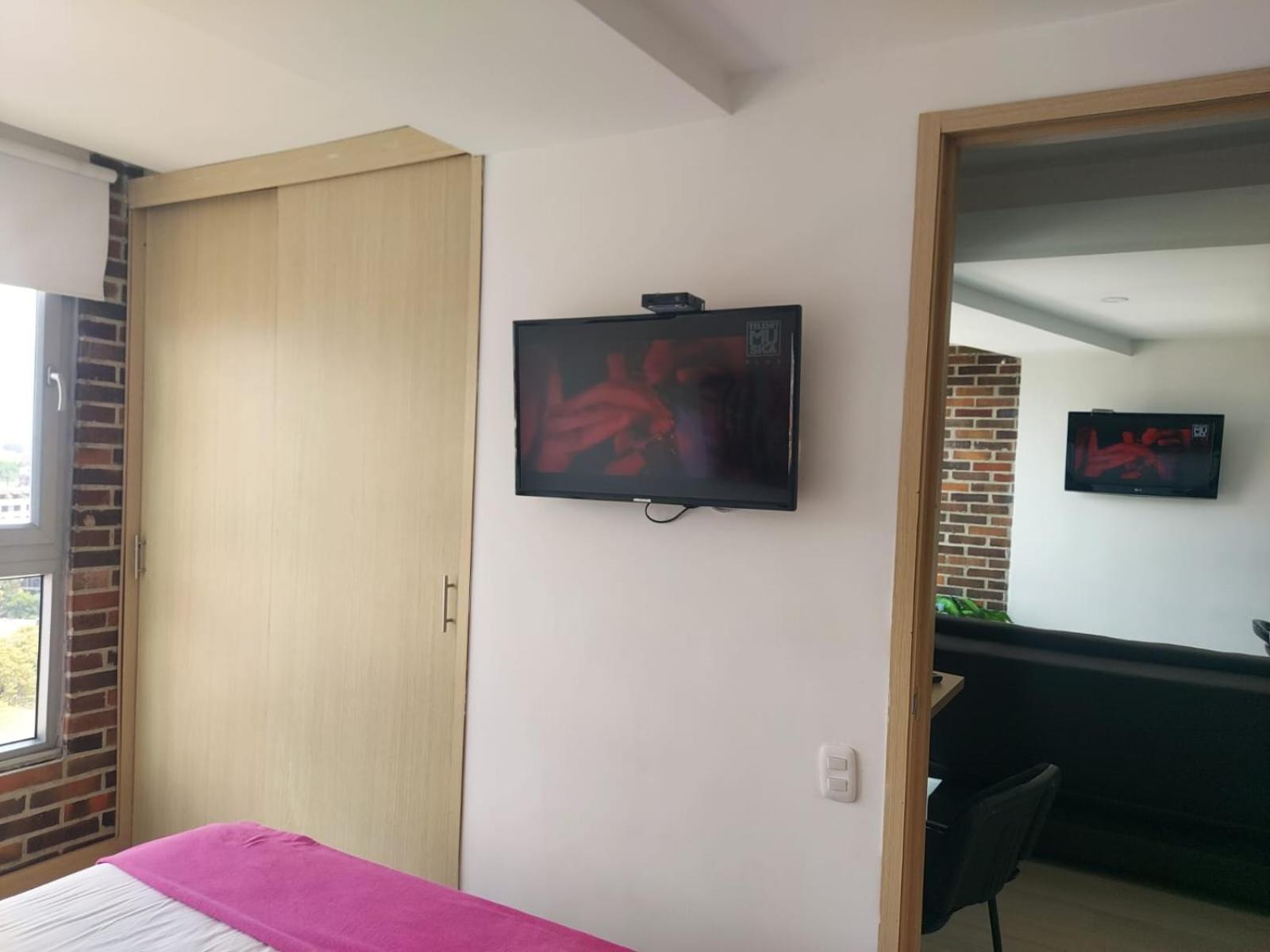 San Peter Suites Μεντεγίν Εξωτερικό φωτογραφία