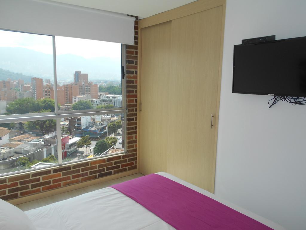 San Peter Suites Μεντεγίν Εξωτερικό φωτογραφία