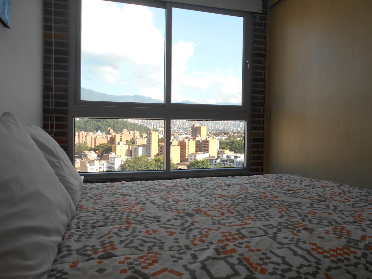 San Peter Suites Μεντεγίν Εξωτερικό φωτογραφία